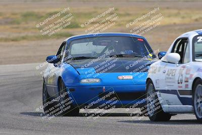 media/Jun-04-2022-CalClub SCCA (Sat) [[1984f7cb40]]/Group 1/Race (Cotton Corners)/